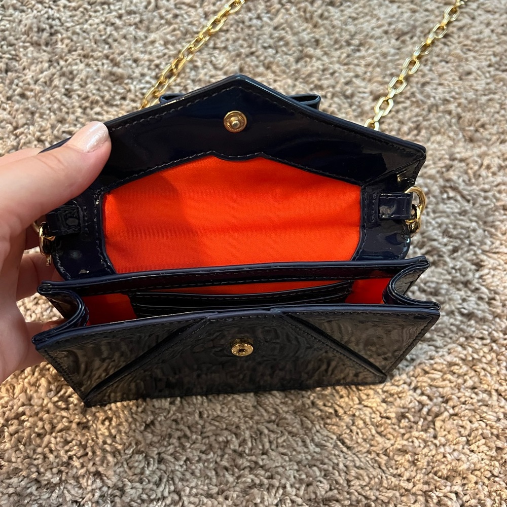 Navy Tory Burch envelope clutch - Picture 3 of 4